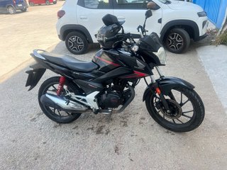 Vendo moto honda cb125 f itv hasta 2027