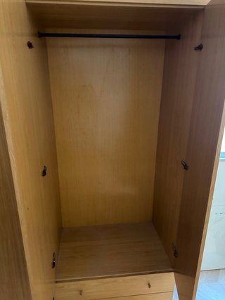 Armario 3 puertas y 2 cajones madera
