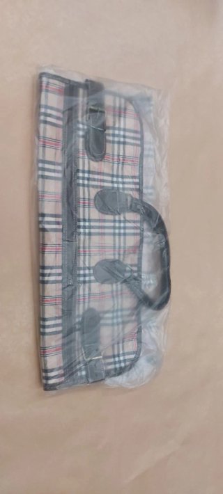 Portatrajes nylon fuerte con bolsillo varias ud.