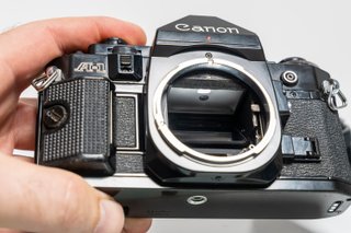 Canon A-1 + Lente FD 50mm 1:1.8