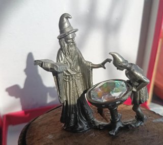 Colección MASTERWORKS PEWTER" APRENDIZ Y MÁGO