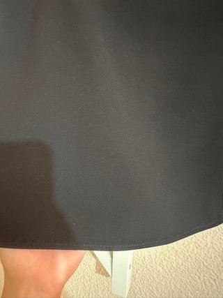 Minifalda negra con abertura