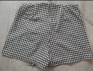 Minifalda pantalón tejido elástico