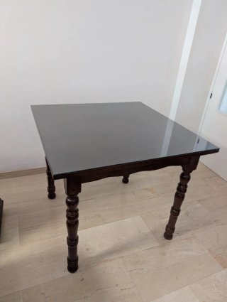 Mesa y Silla Comedor Madera Oscura