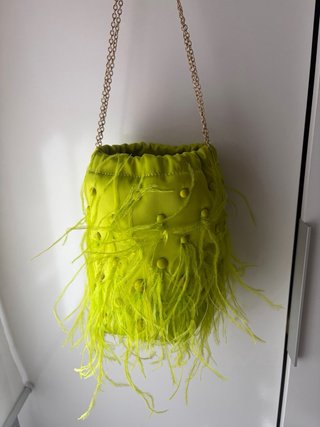 Bolso bombonera Zara plumas lima