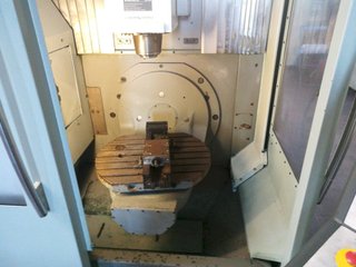 DECKEL MAHO DMU 50 Fresadora CNC