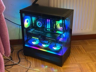 RTX 5080 + 9800x3d Gaming PC