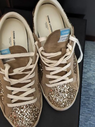 Zapatillas Brillantes Beige y Dorado