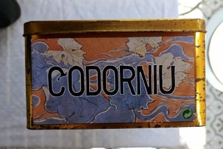 Caja Metálica Vintage Cava Codorniu