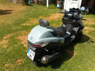 Piaggio MP3 400 LT (Carnet Coche)