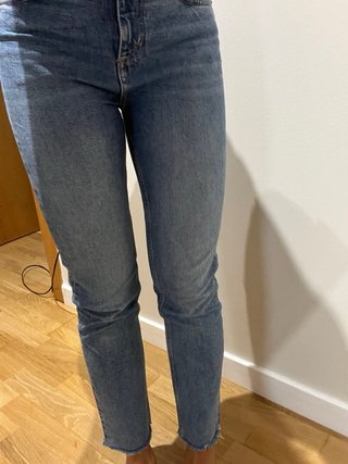 Pantalón tejano pitillo