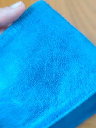 Cinturón de piel azul
