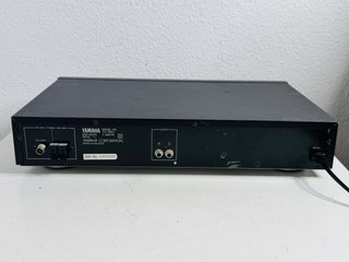 Yamaha TX-480L Sintonizador AM/FM Natural Sound