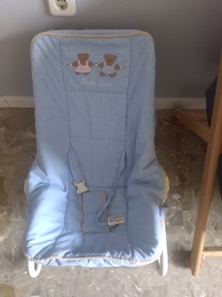 Minicuna de madera y textil gris