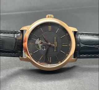 Baume & Mercier Classima Open Heart Meccanico 42mm