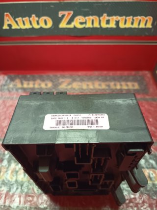 RCE897 Caja fusibles Chrysler Voyager 04727558AC