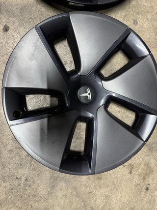 Tapacubos Tesla Model 3 (Llanta 18) Originales