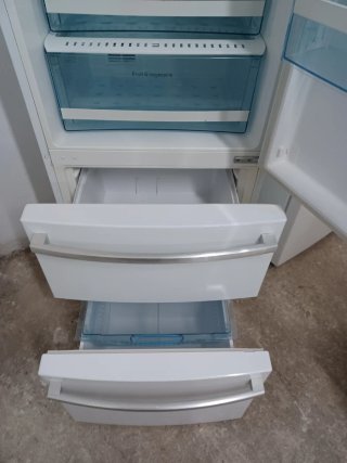 Nevera Haier 1.90m x 60cm