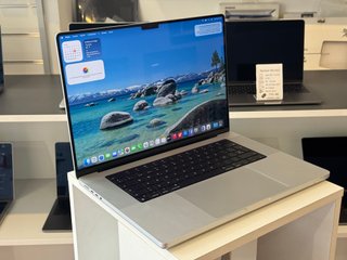 MacBook Pro 16" - GARANTIA