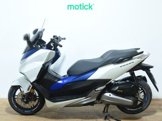 HONDA FORZA 125