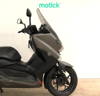 YAMAHA XMAX 250