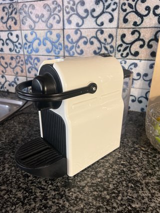 Cafetera Nespresso Krups Blanca