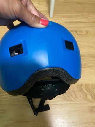 Casco deportivo infantil azul