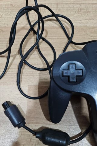 Consola Nintendo 64 Negra + Mando y Cables