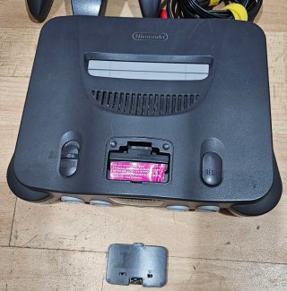 Consola Nintendo 64 Negra + Mando y Cables