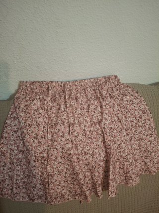 Preciosa falda floral