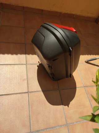 Baúl Givi Blade Negro