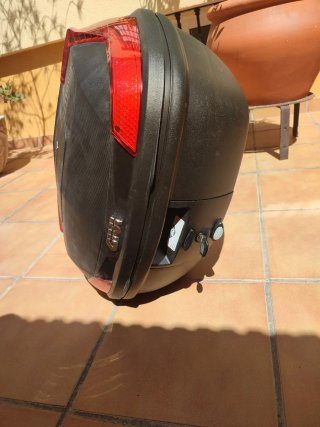 Baúl Givi Blade Negro