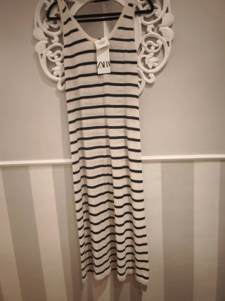 Conjunto Zara Chaqueta y Vestido Rayas
