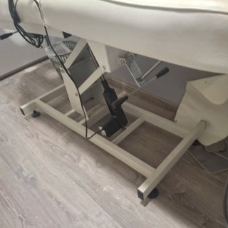 Sillones hidraulicos y camillas electricas