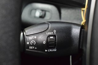 Peugeot Partner Premium Standard 600kg BlueHDi 55kW