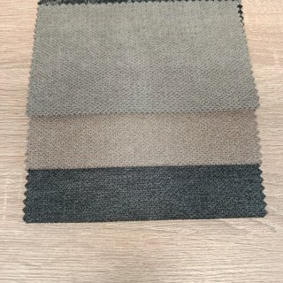 Sofá 3 Plazas Tapizado  disponible en tres colores