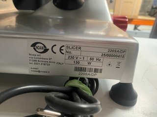 Cortadora de fiambre 220SA