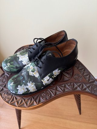 Sapatos Agnes b. pele genuína flores