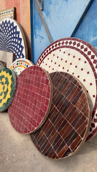 Tavoli in mosaico artigianali