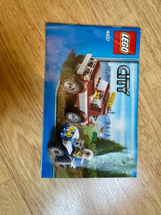 Lego City Persecución Policial 4437