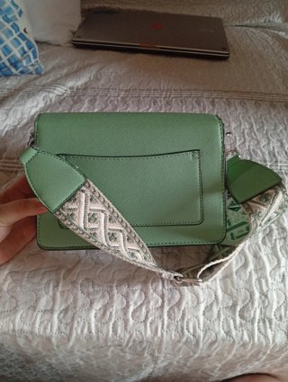 Bolso Tous verde con correa estampada