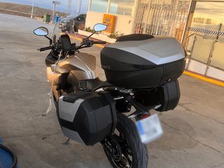 Zontes X350 año 2025 3000km + Maletas Shad