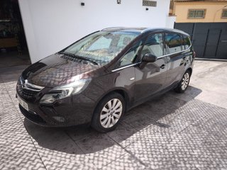 Opel Zafira Tourer 2014