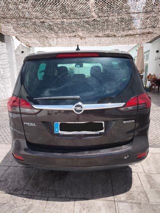 Opel Zafira Tourer 2014