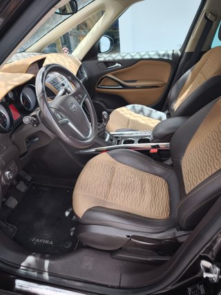 Opel Zafira Tourer 2014