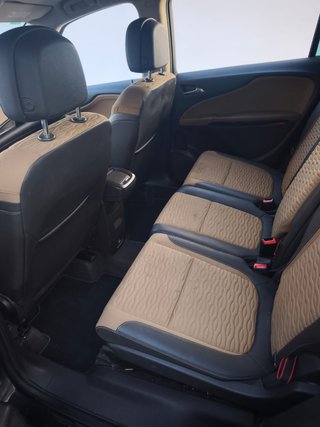 Opel Zafira Tourer 2014
