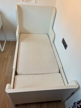 Cama extensible IKEA BUSUNGE blanca + colchón