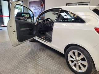 Opel Corsa 85CV