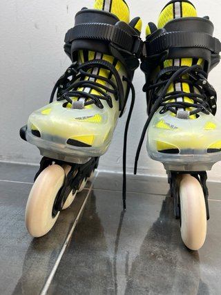 Patines Rollerblade X color amarillo. Con muy poco