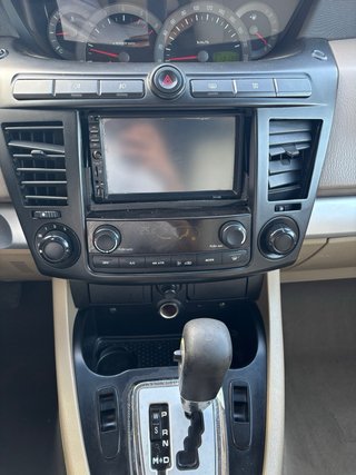 SsangYong Rodius 2013